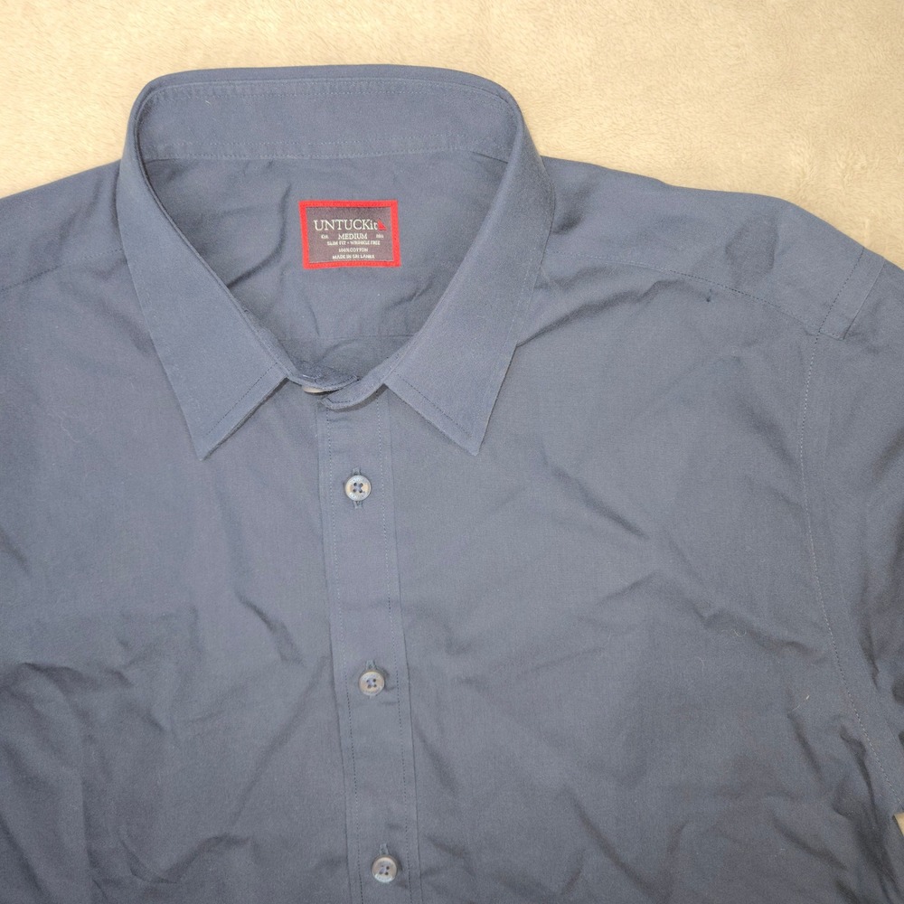 UNTUCKit Castello-WF Slim Fit Wrinkle Free Navy Blue Button Down Shirt Mens M